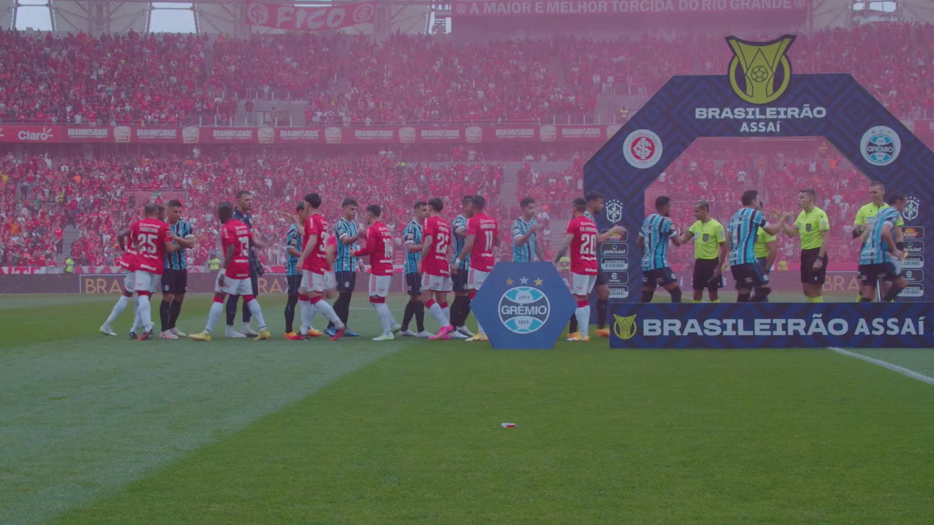 Grenal_O_Maior_Clssico_das_Amricas_-_crdito_Giros_Filmes_3